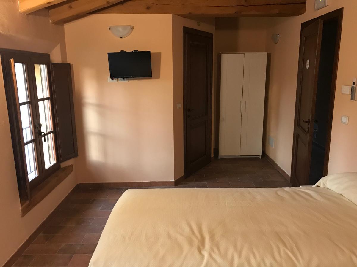 Agriturismo Podere Casino Mezzolara Eksteriør billede