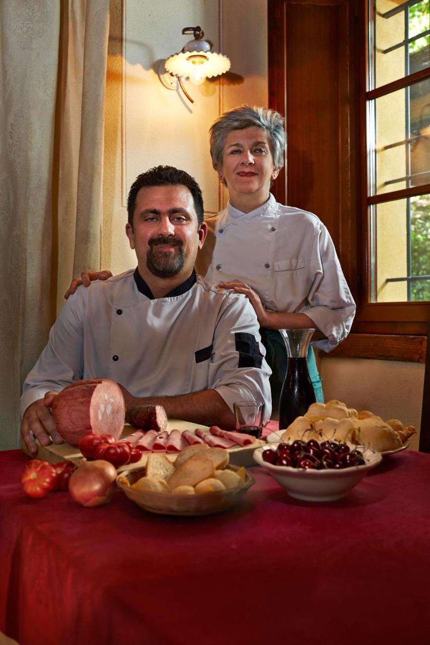 Agriturismo Podere Casino Mezzolara Eksteriør billede